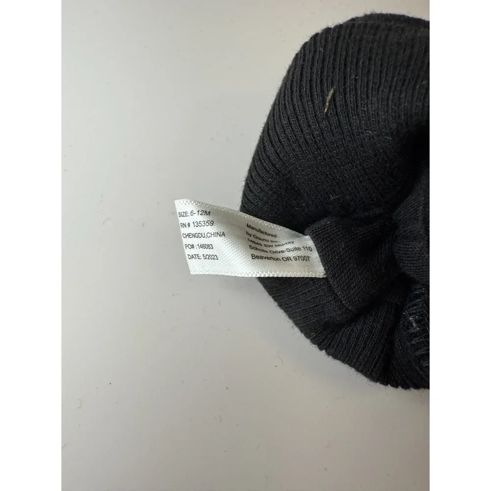 NWT GoumiKids‎ 6-12 mos Black thick Mittens Organic Cotton